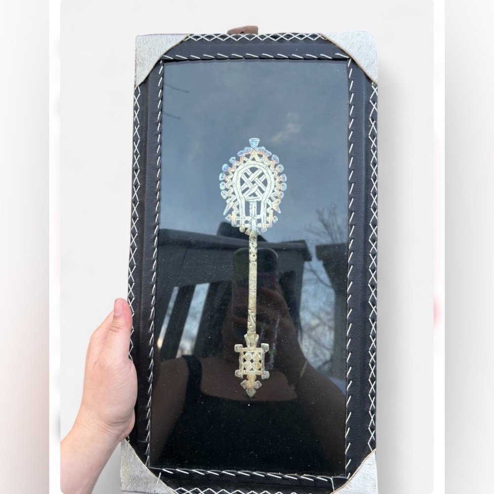 Ethiopian Hand cross frame